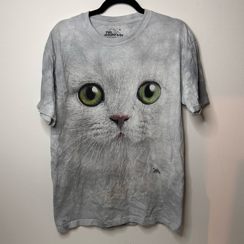 The Mountain Big Cat Face Tee Shirt 2011 Size Medium